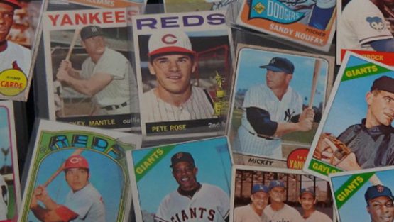How to Sell Vintage Baseball Cards Online
